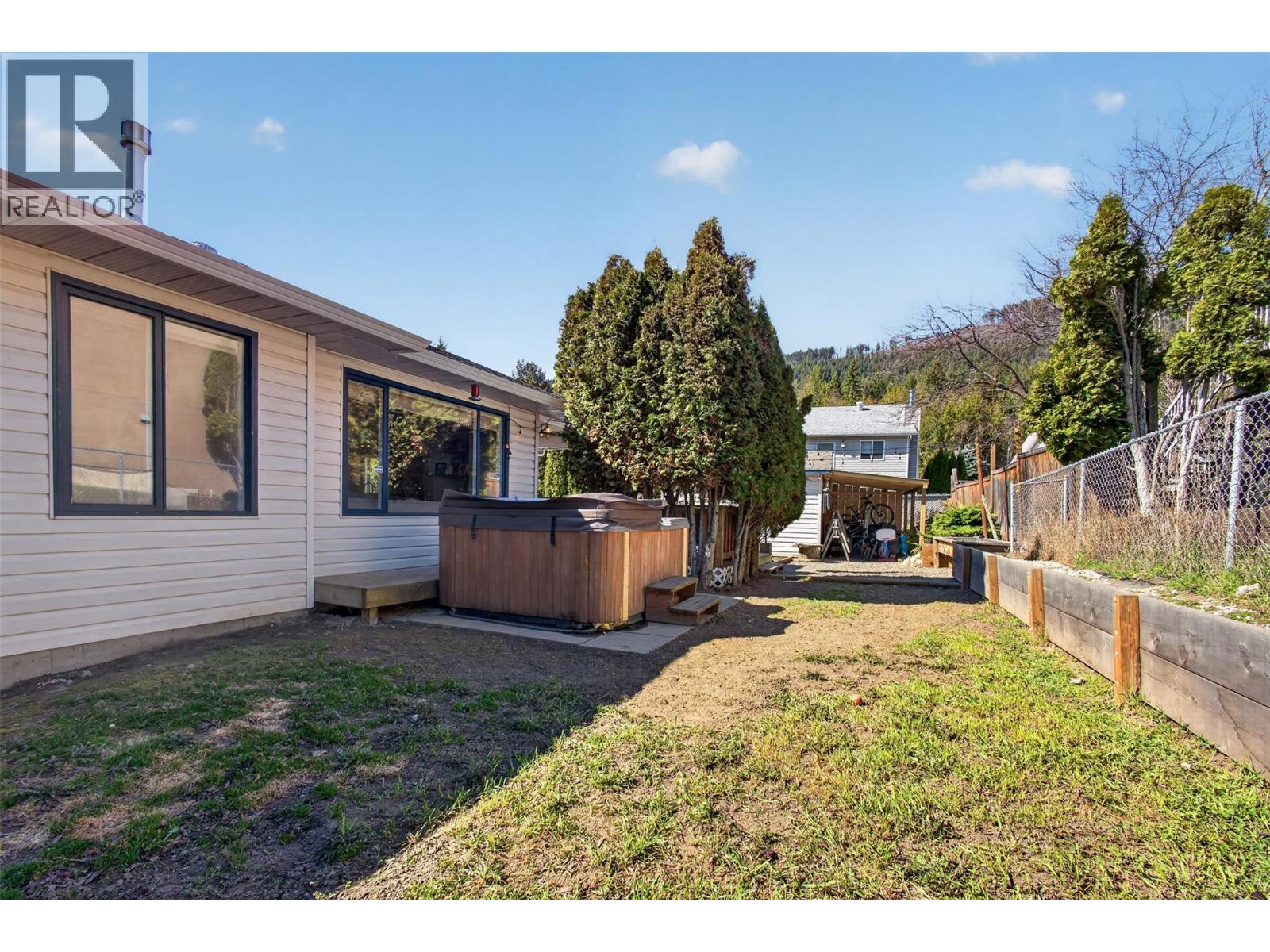 2367 Cedar Ridge Street, Lumby