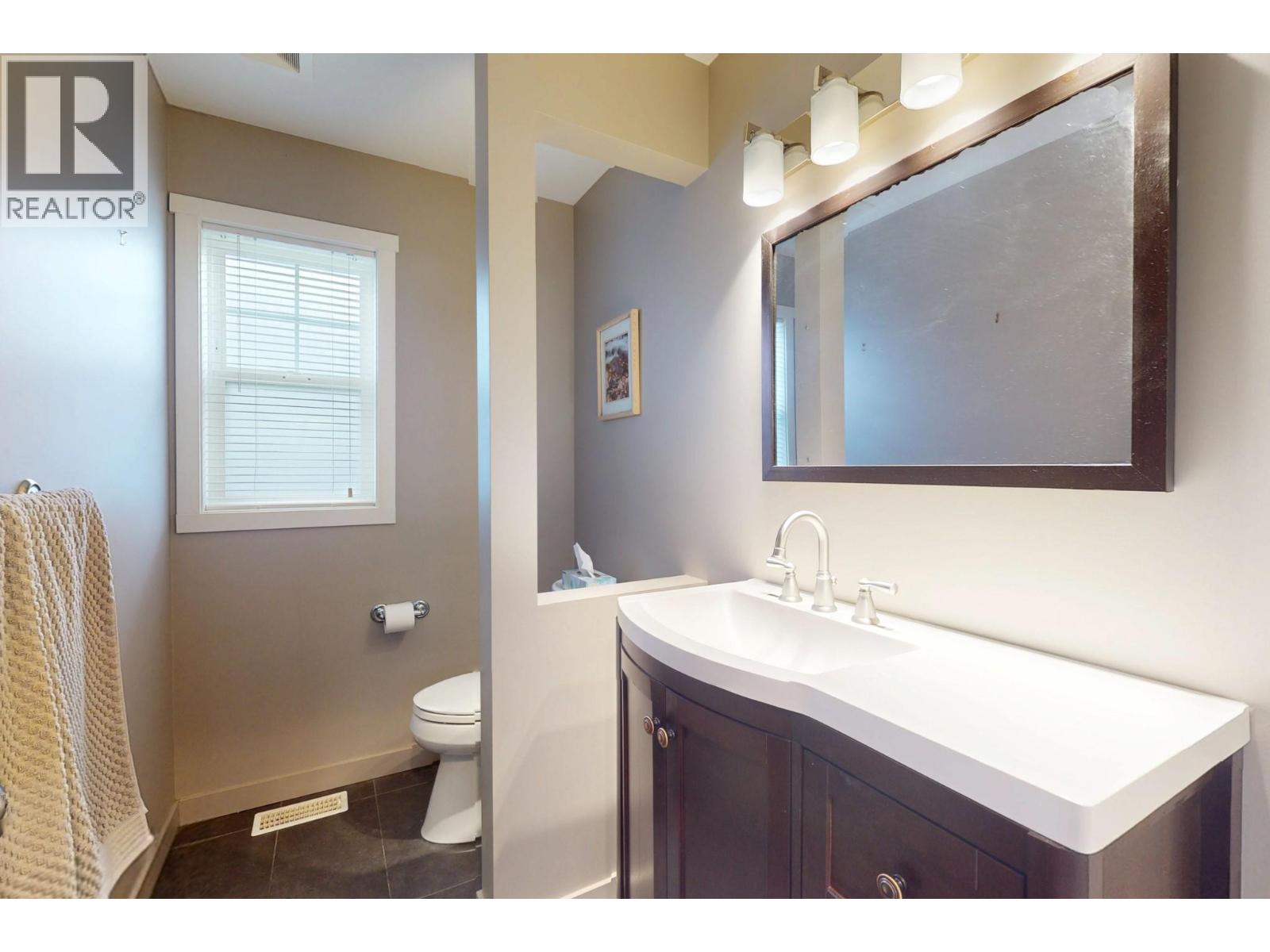 431 665 Cook Road, Kelowna