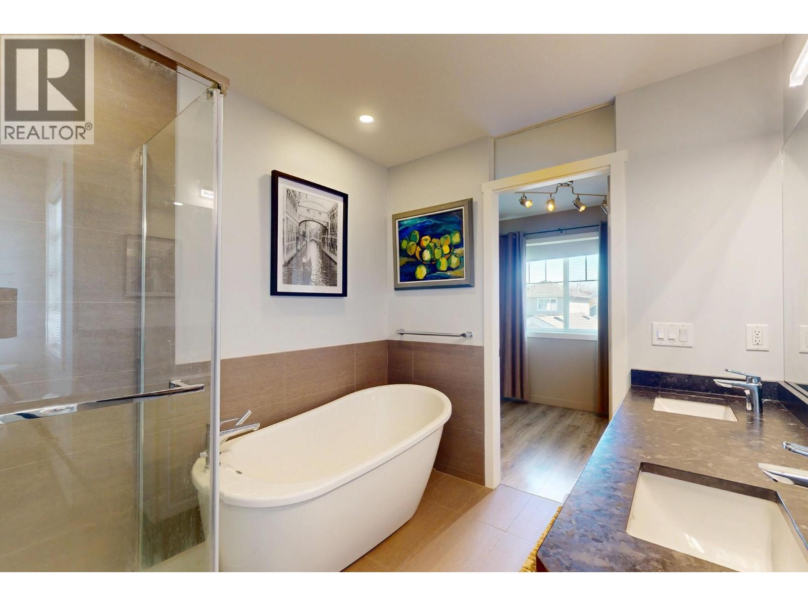 431 665 Cook Road, Kelowna