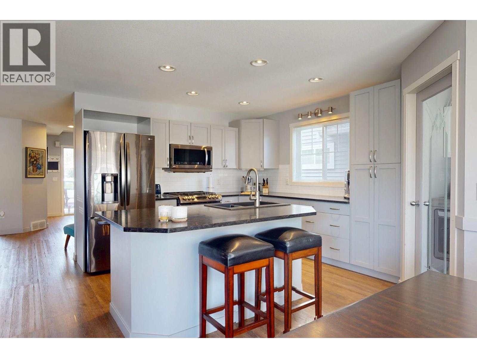 431 665 Cook Road, Kelowna