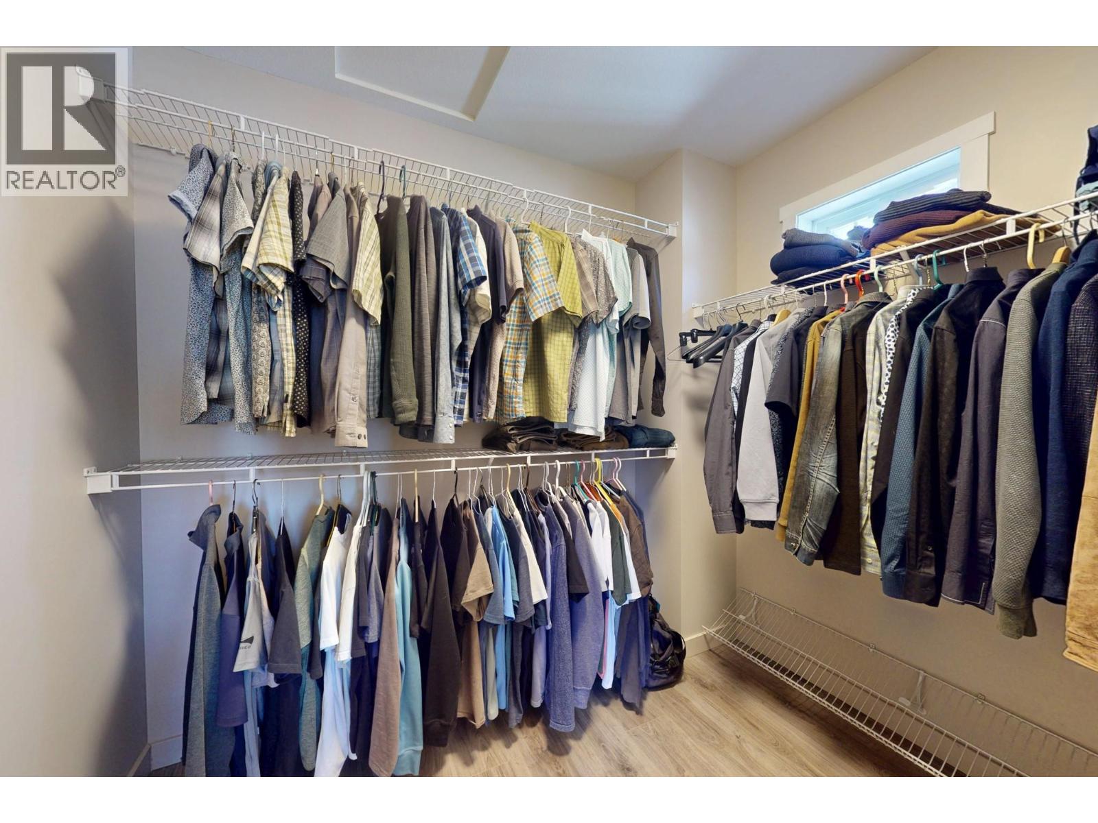 431 665 Cook Road, Kelowna