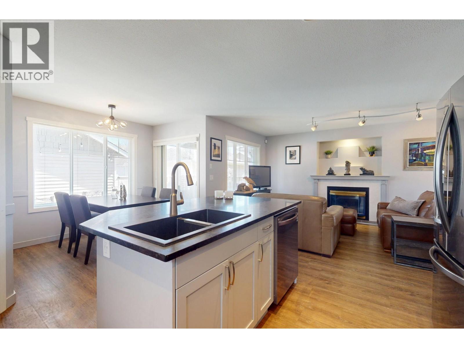 431 665 Cook Road, Kelowna