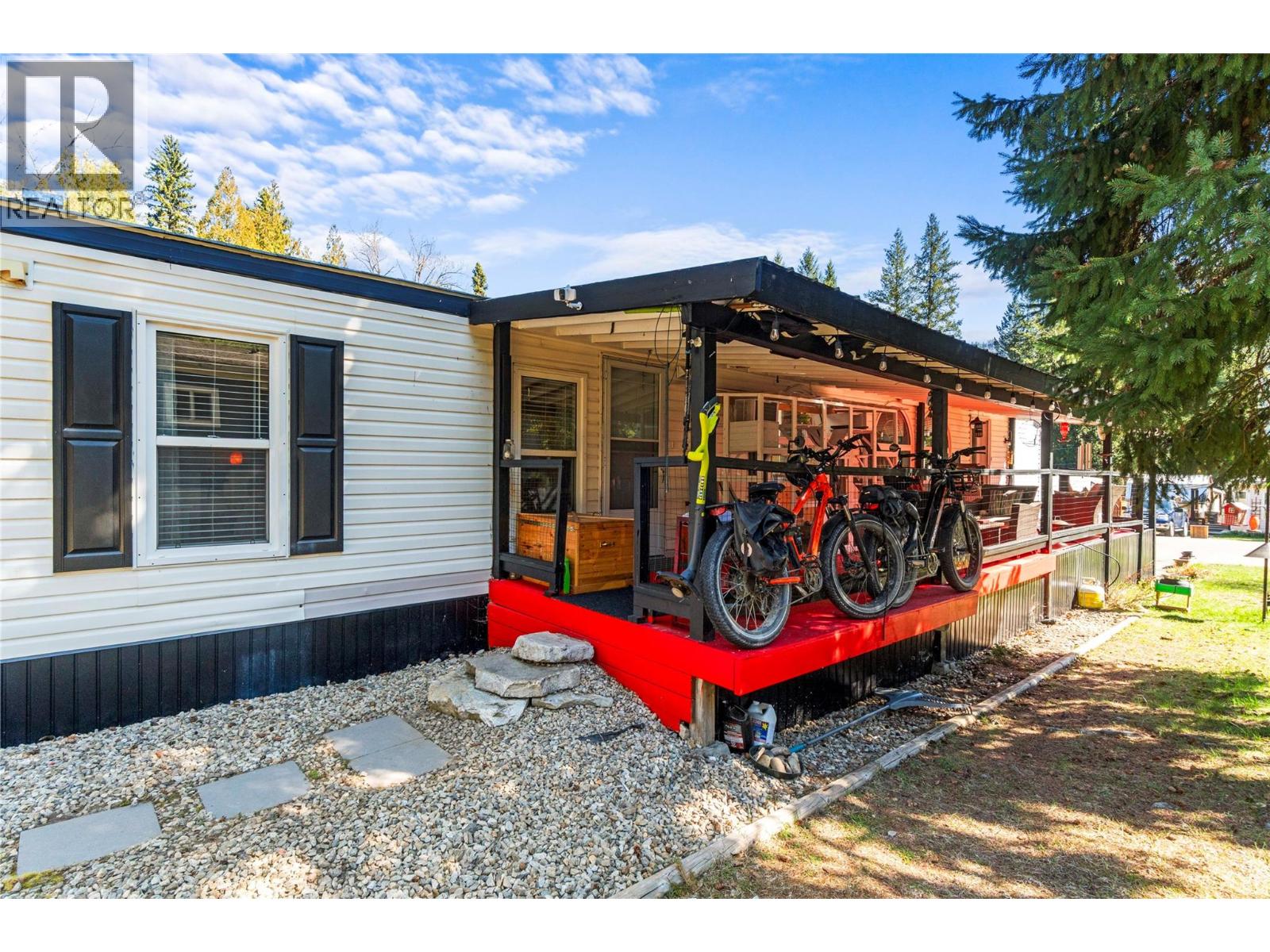 #15 3063 HORNSBERGER ROAD - 35