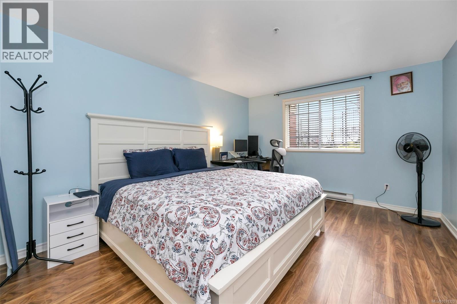 #108 1371 HILLSIDE AVE - 8