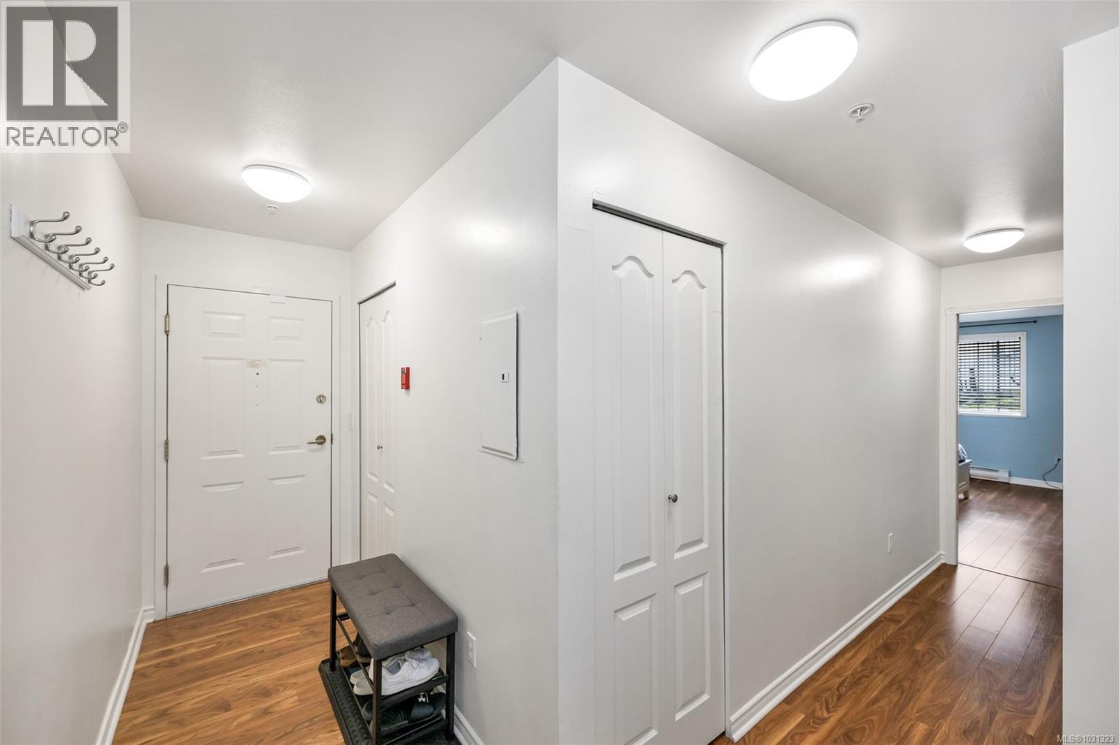 #108 1371 HILLSIDE AVE - 15