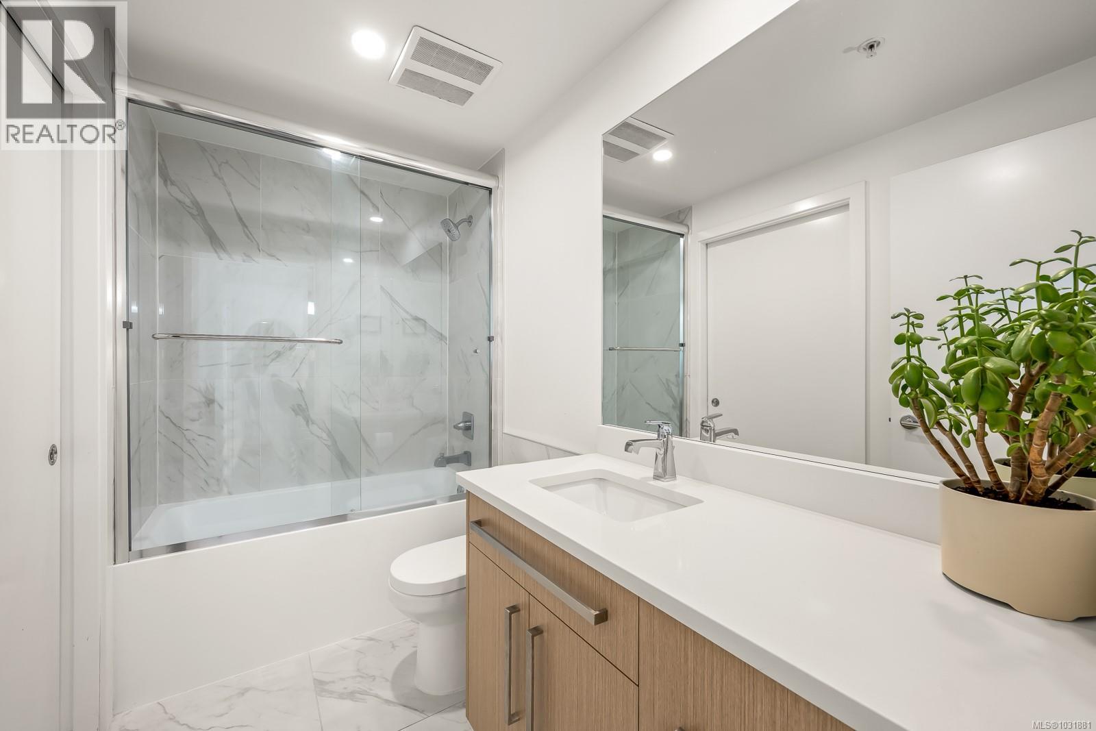 #308 3070 KILPATRICK AVE - 11