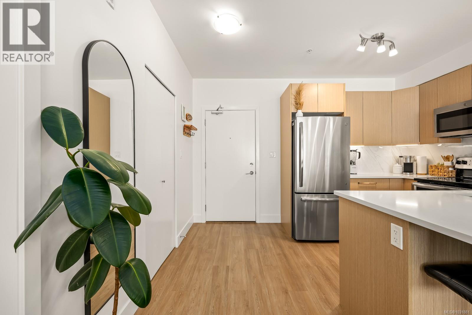 #308 3070 KILPATRICK AVE - 15