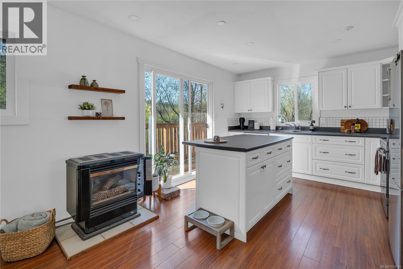 59 PORTER RD - Image 2