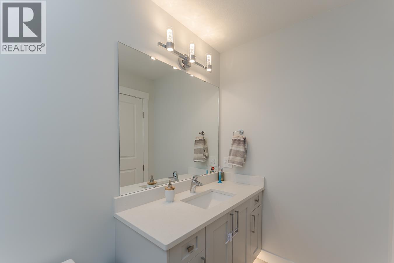 2870 VISTA RIDGE DRIVE - 18