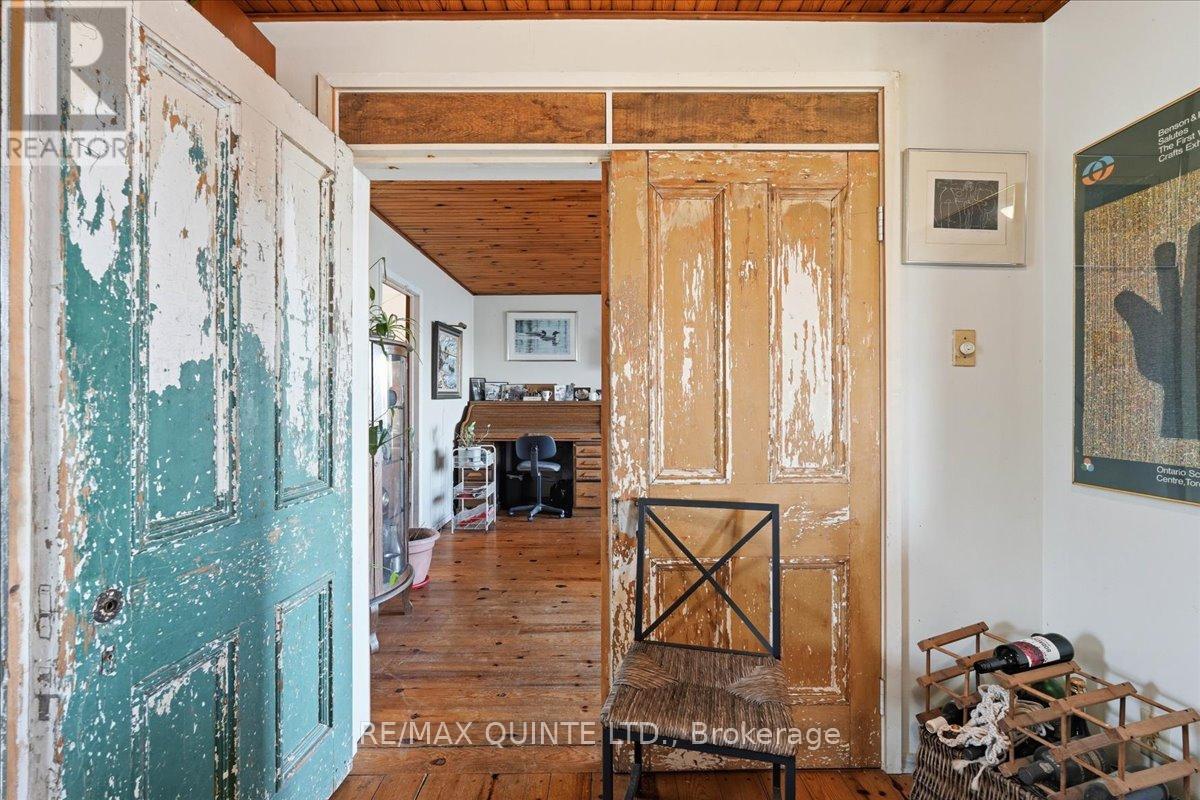 21D WILLOUGHBY LANE - 10