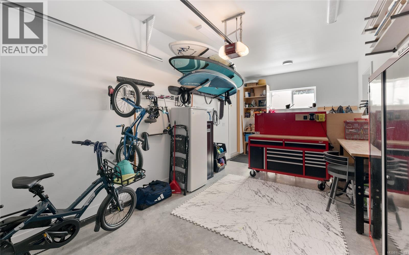 1197 BEWDLEY AVE - 33