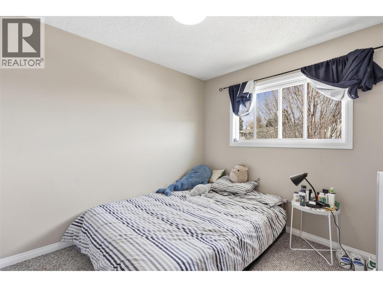 420 SENTINEL COURT - 23