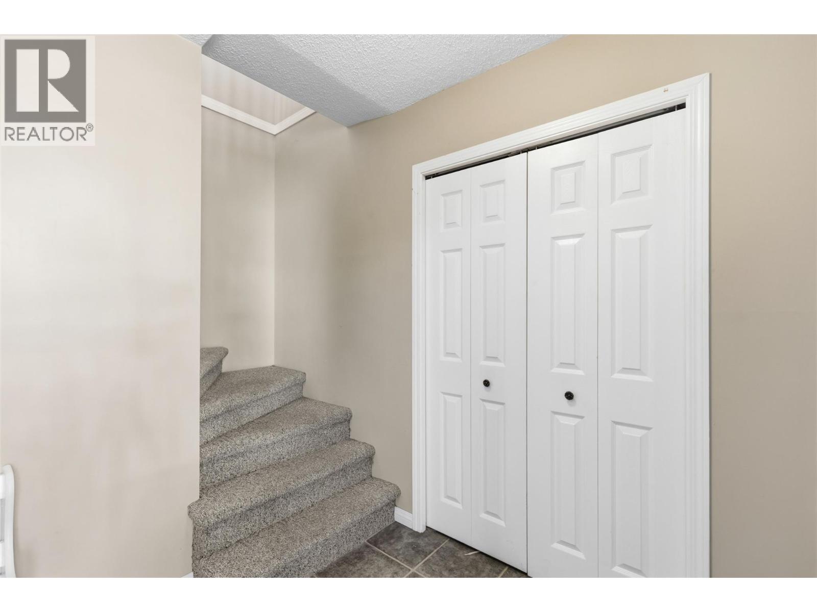 420 SENTINEL COURT - 6