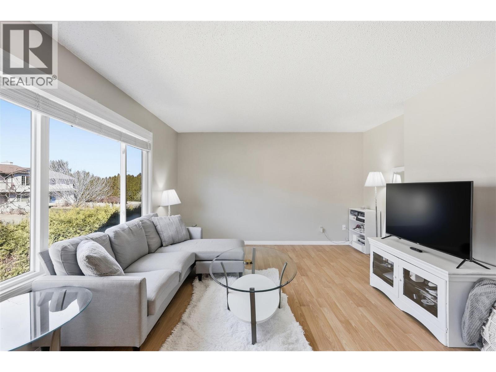 420 SENTINEL COURT - 8