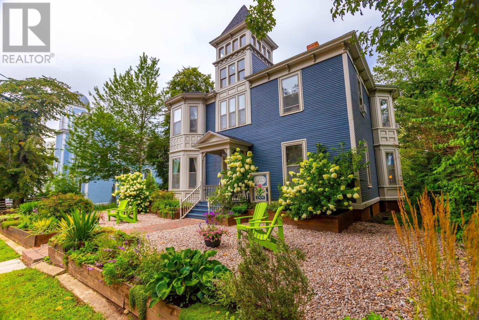 Property 2 of 50 of 548 St. George Street