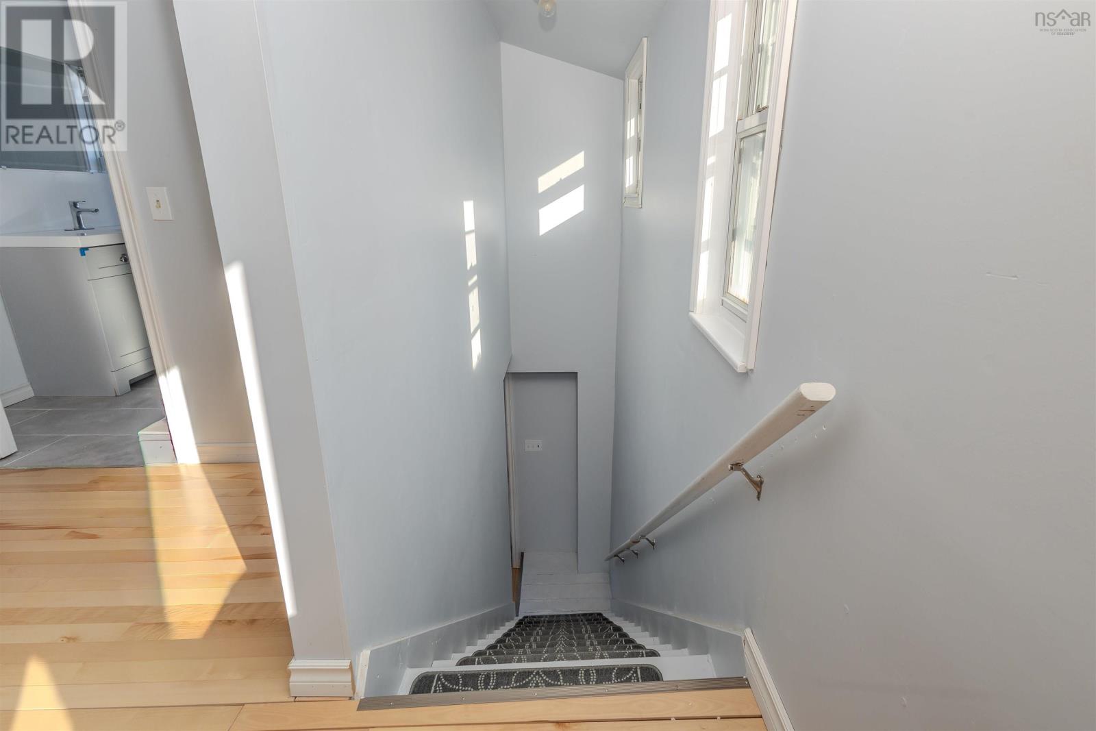 Property 14 of 31 of 7 Cochrane Street