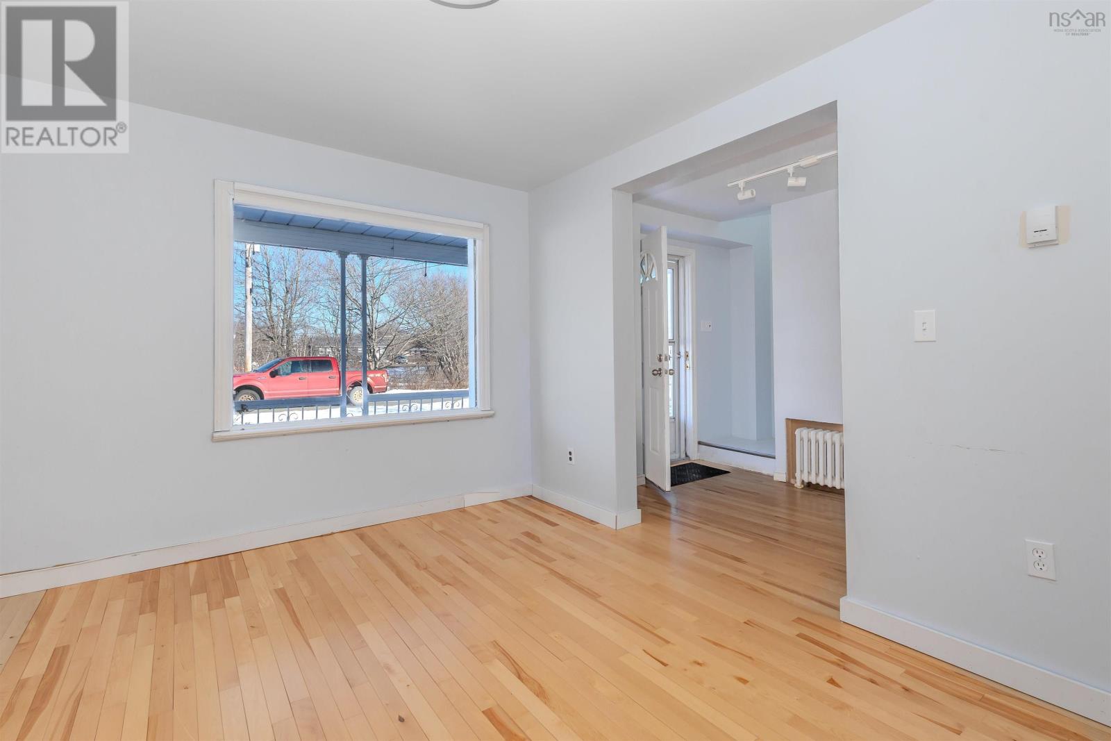 Property 8 of 31 of 7 Cochrane Street