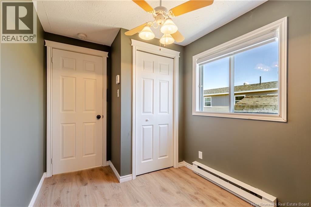 31 Leafwood Crescent — photo 25