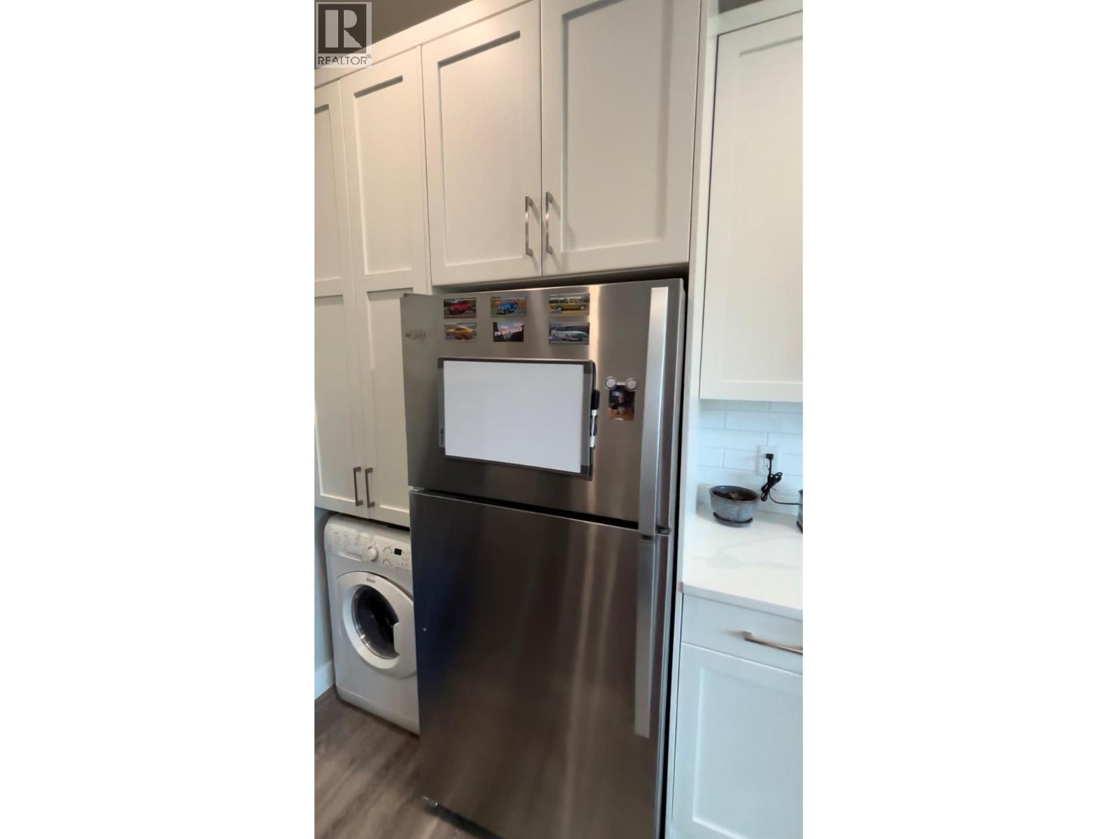 #24 4602 20 Street Unit# 24 - 15