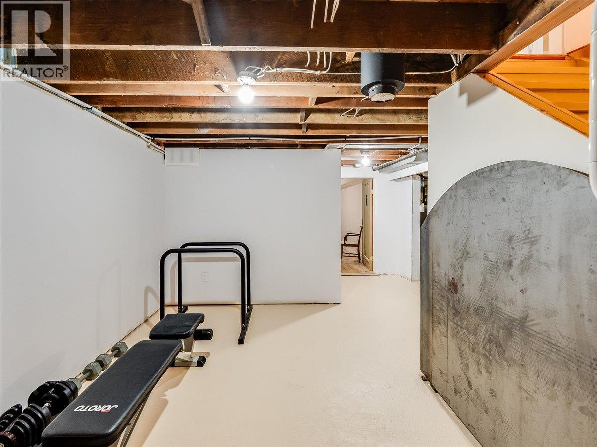 2824 9TH AVENUE - 26