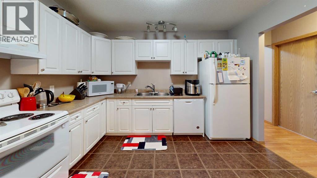 9508 99 street, Lac La Biche