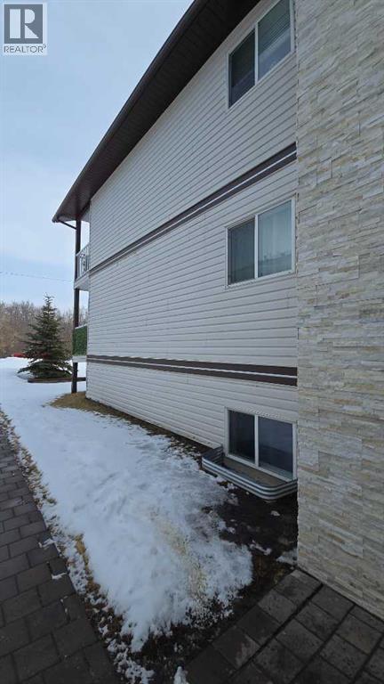 9508 99 street, Lac La Biche