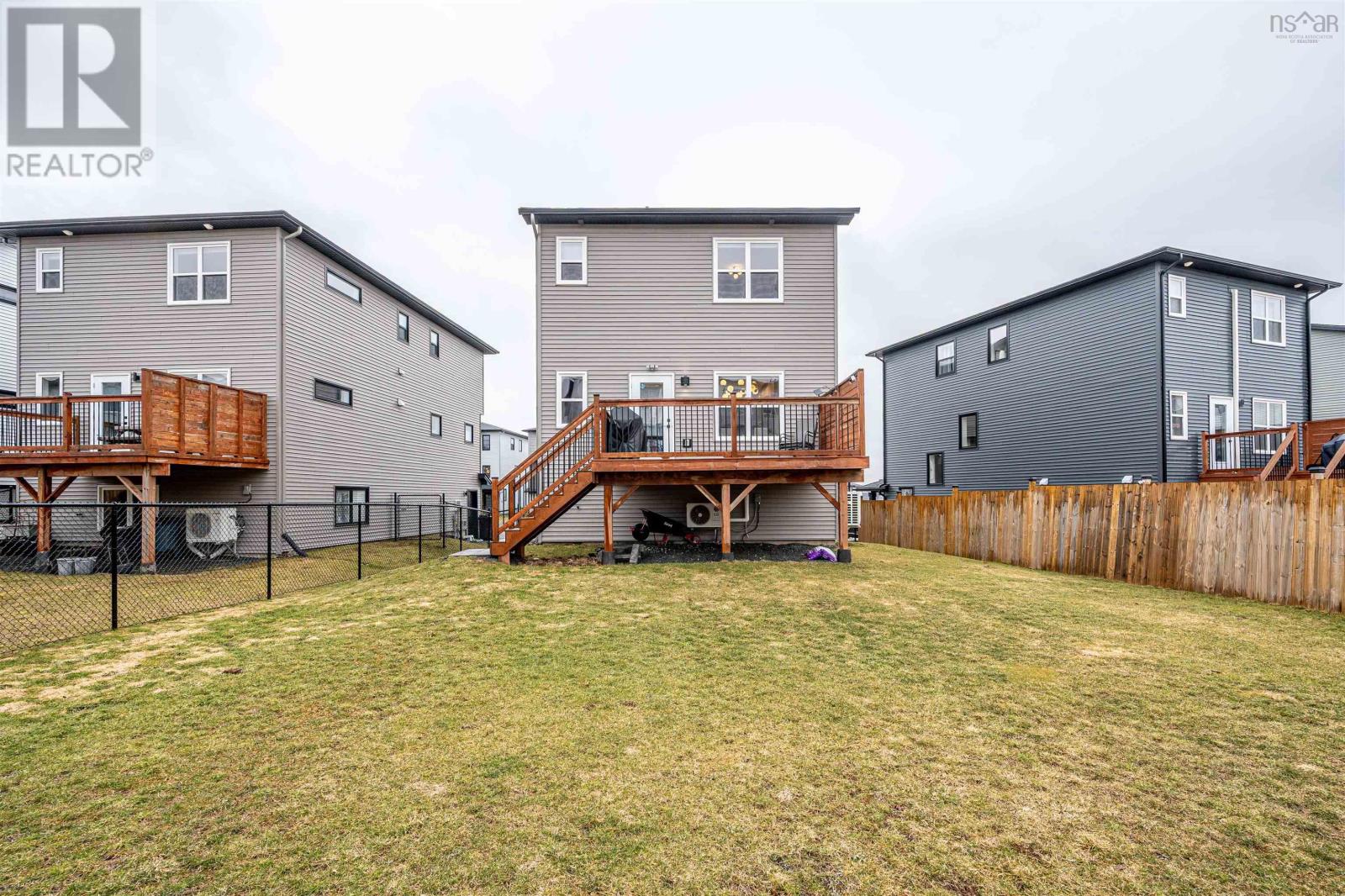 Property 45 of 51 of 24 Chardonnay Court