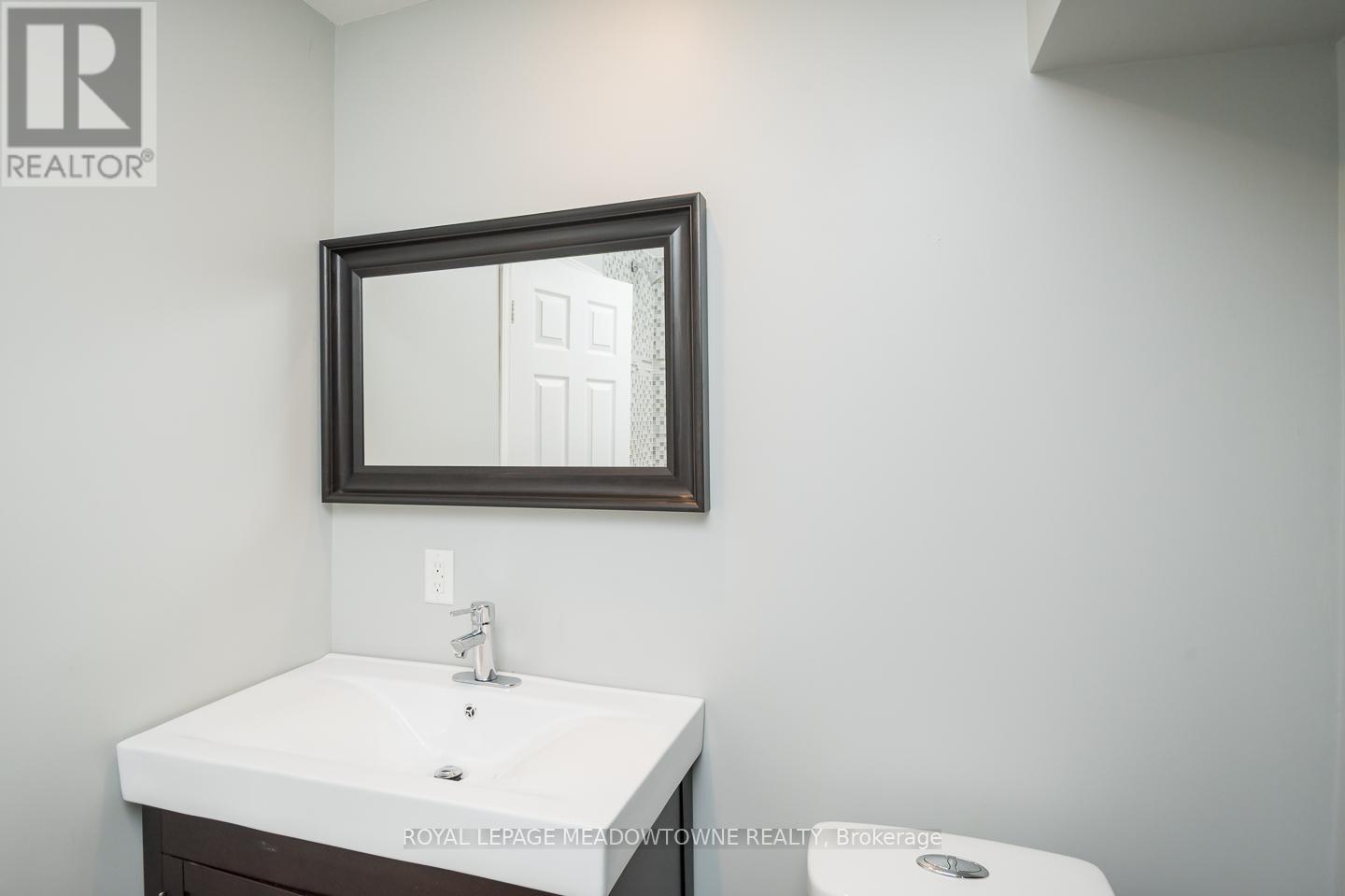 3486 EGLINTON AVENUE W - 30