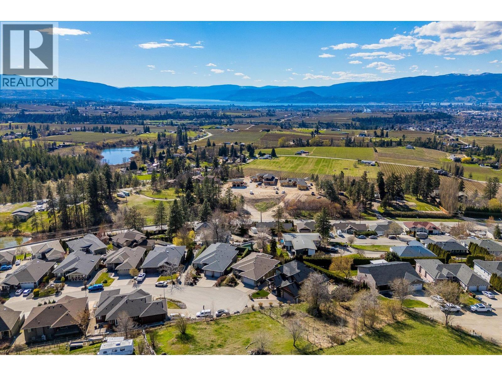 1018 HUME AVENUE - 74