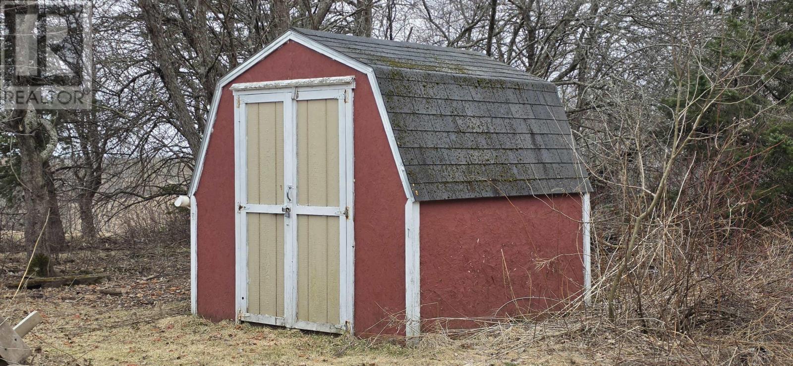 Property 8 of 14 of 77 Bayfield Road