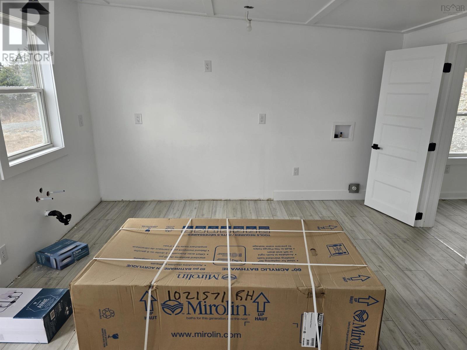 Property 28 of 48 of 19194 Marine Drive