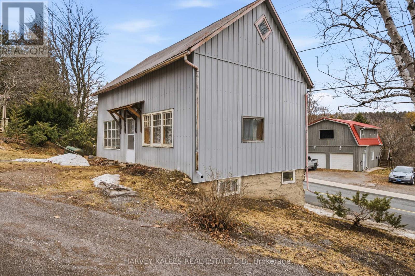 46 BANTA ROAD - 36