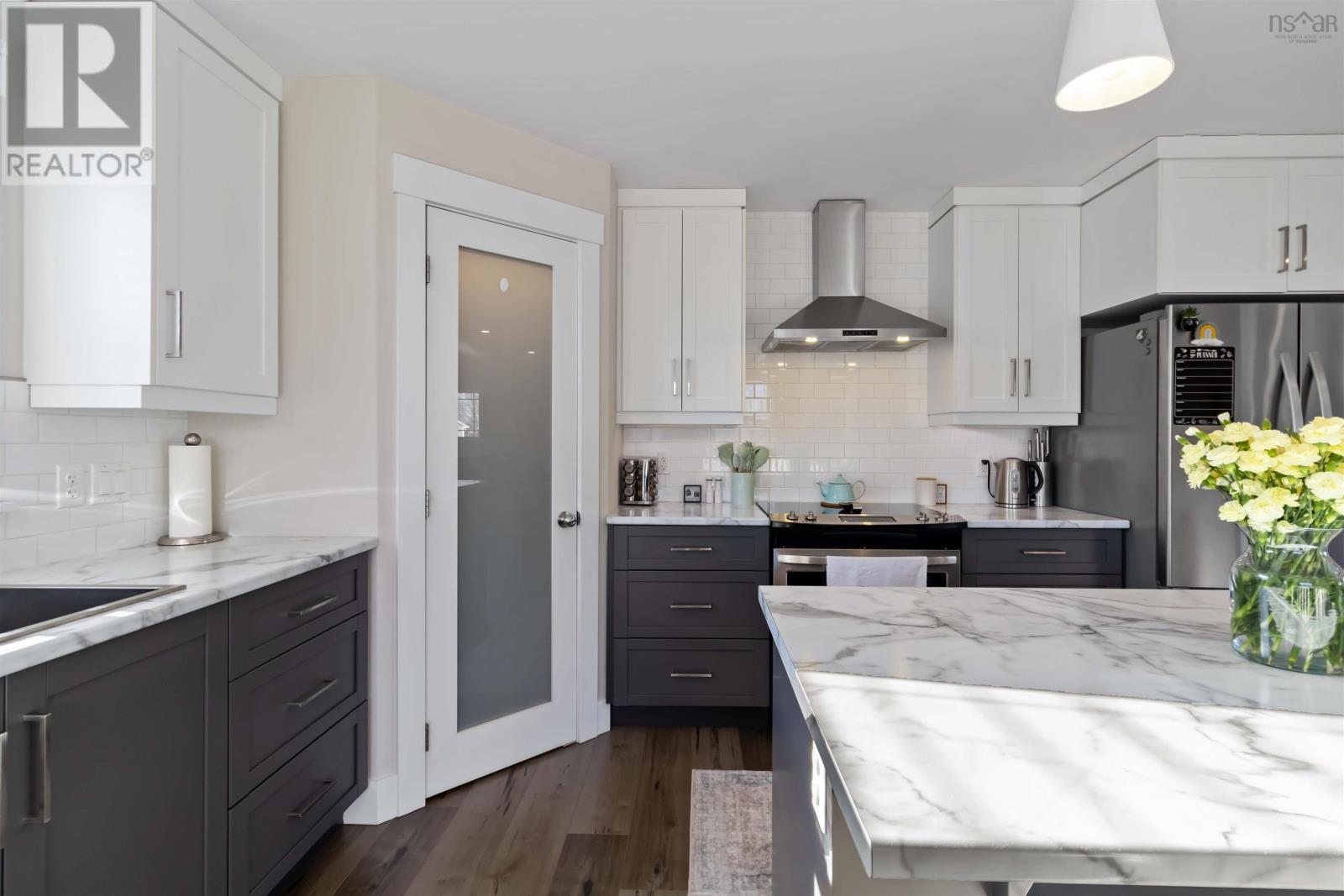 Property 26 of 46 of 46 Rafting Drive