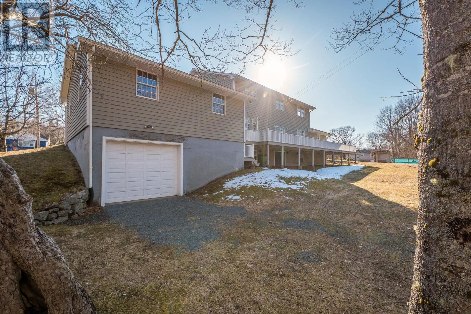 Property 45 of 50 of 93 Fraser Road