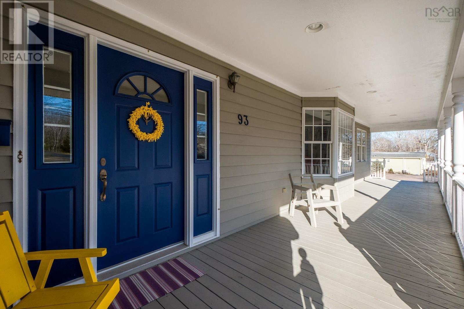 Property 4 of 50 of 93 Fraser Road