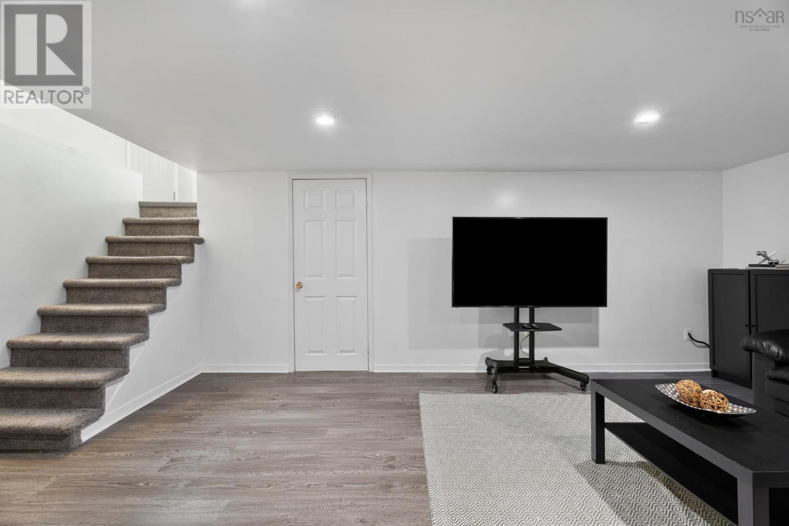 Property 34 of 50 of 16A Christopher Avenue