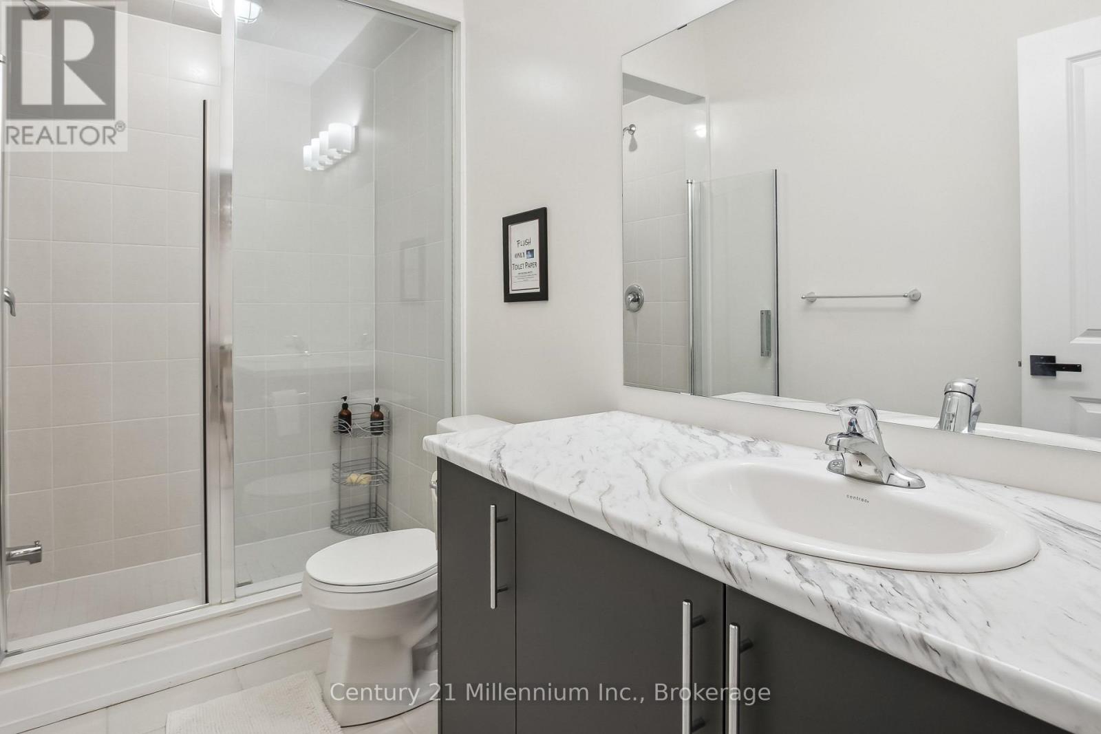 125 STONELEIGH DRIVE - 40