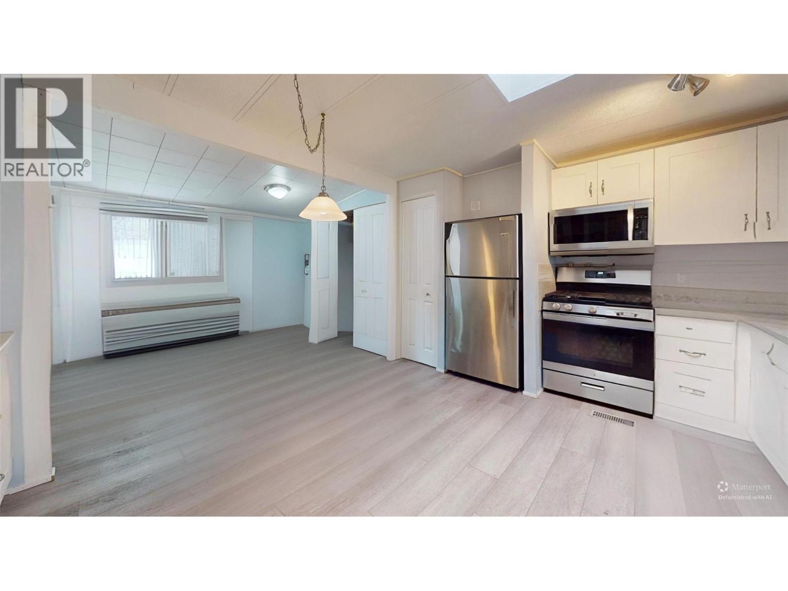 #16 2932 BUCKLEY ROAD - 5