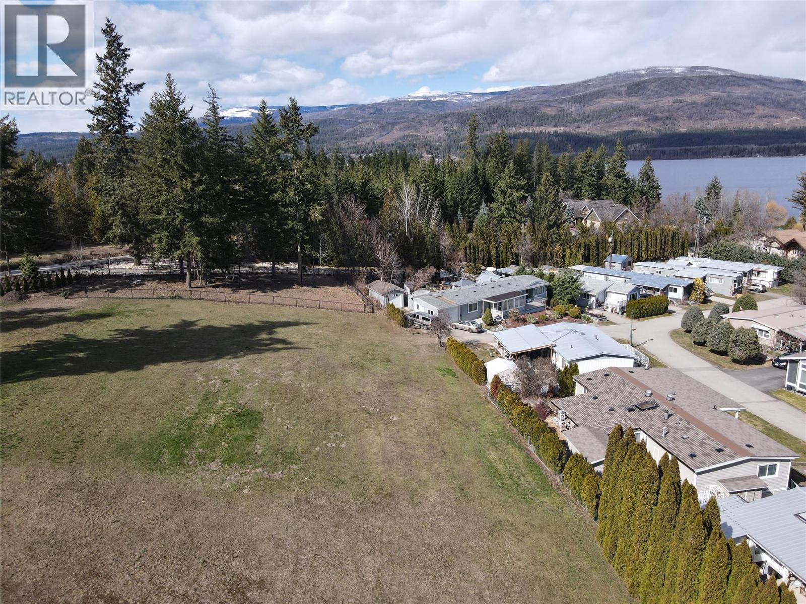 #16 2932 BUCKLEY ROAD - 37