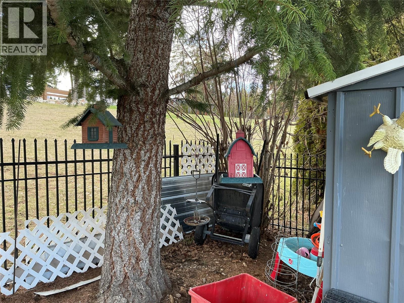 #16 2932 BUCKLEY ROAD - 23