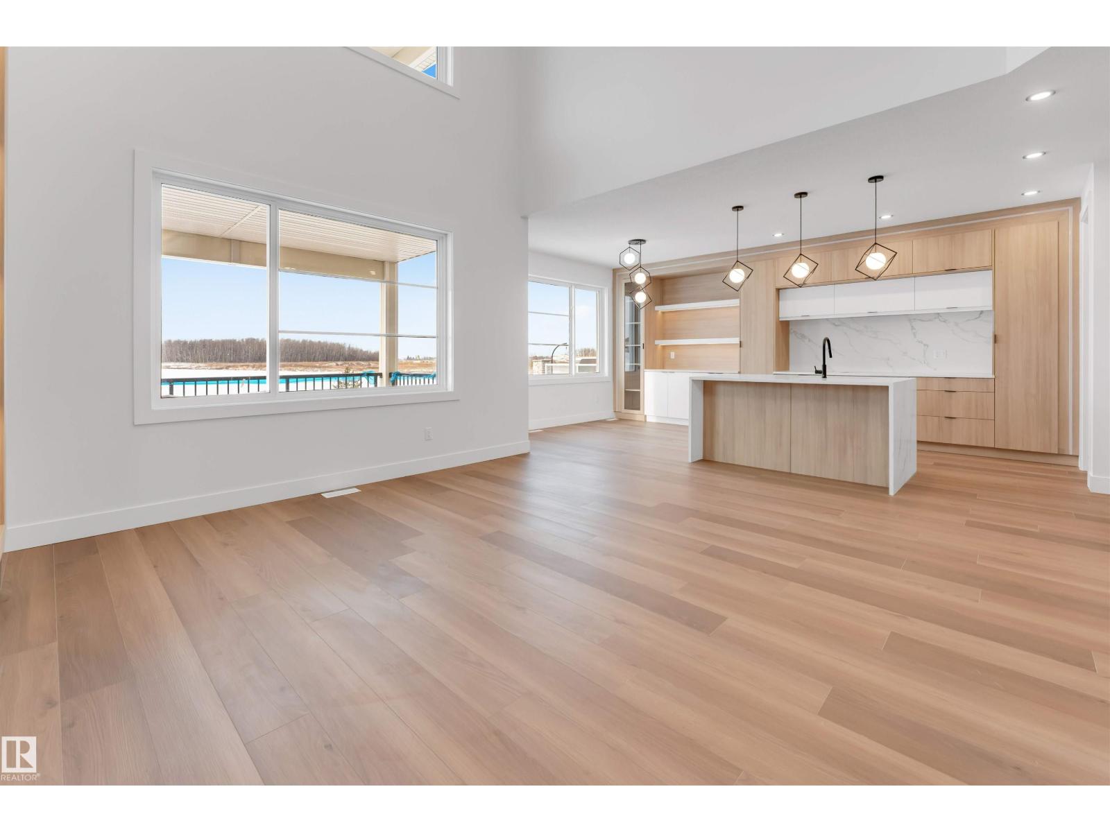 152 EDGEWATER CI, Leduc