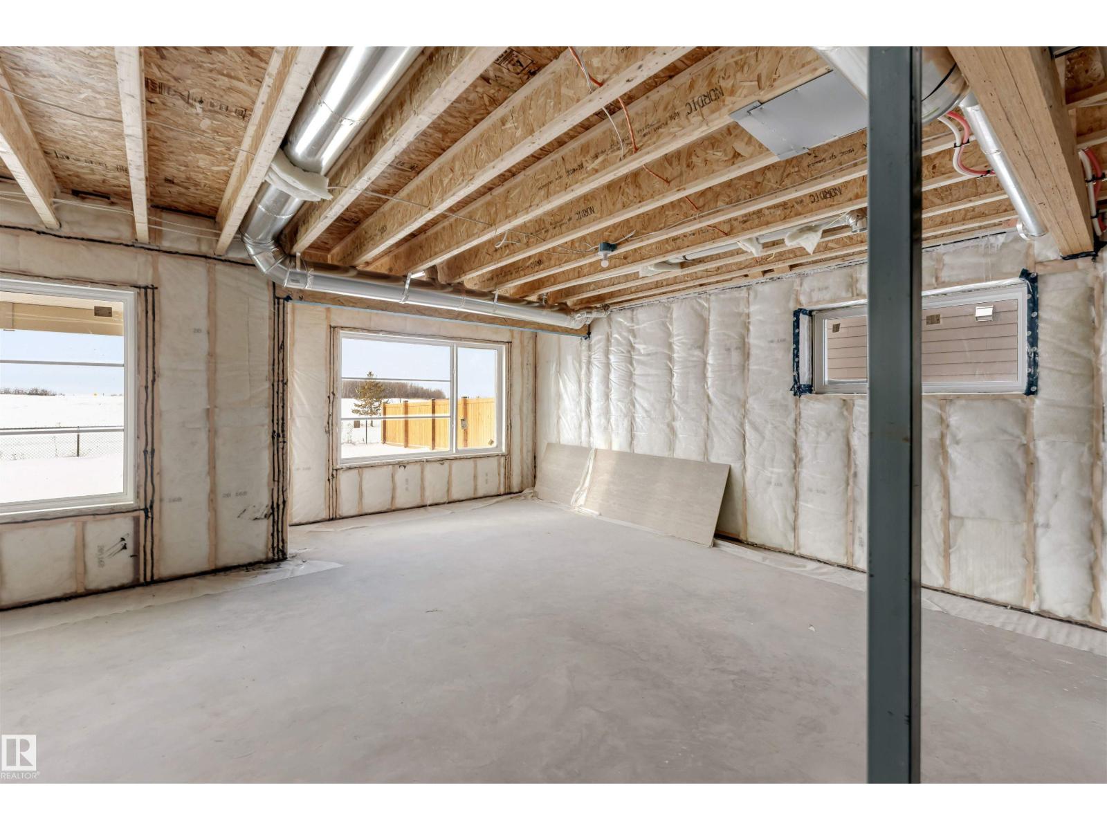 152 EDGEWATER CI, Leduc