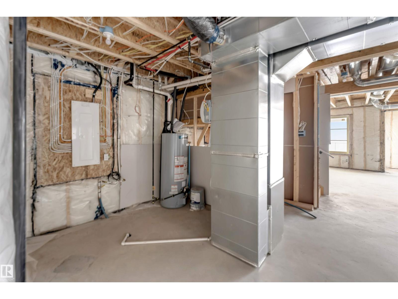 152 EDGEWATER CI, Leduc