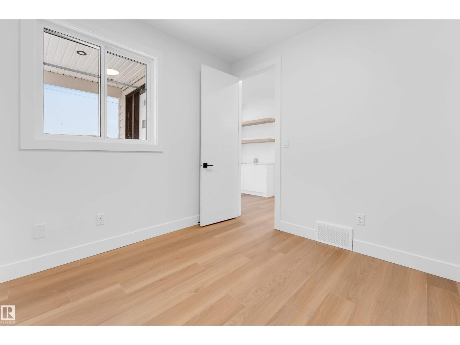 152 EDGEWATER CI, Leduc