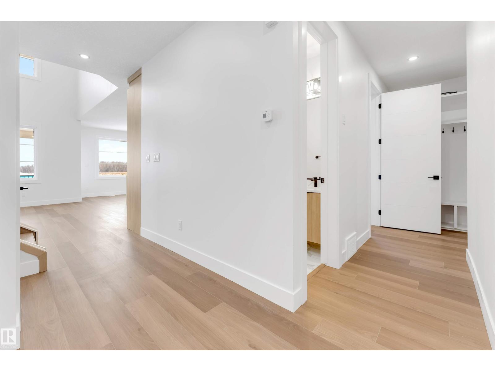 152 EDGEWATER CI, Leduc