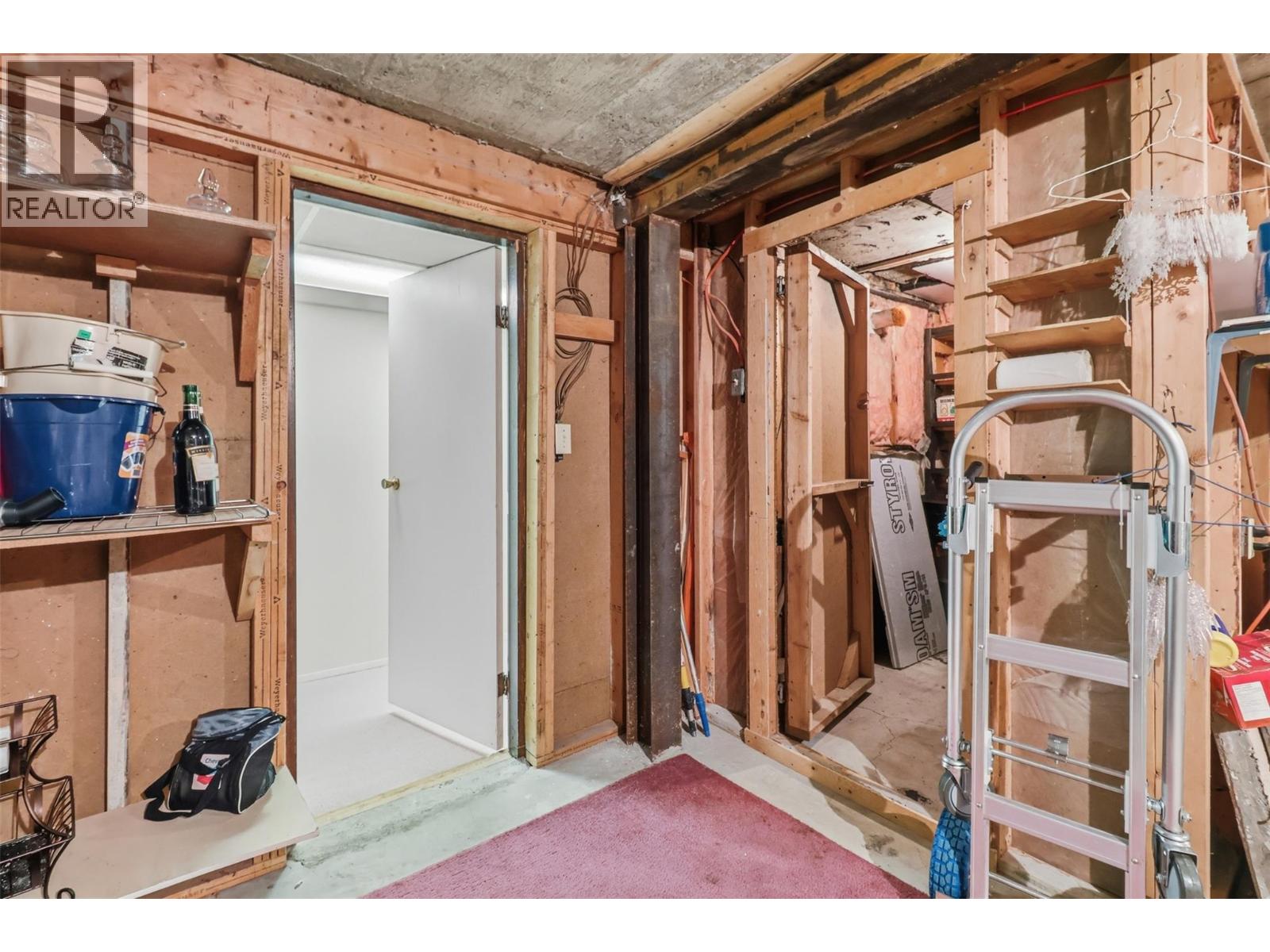 246 Robson Drive - 37