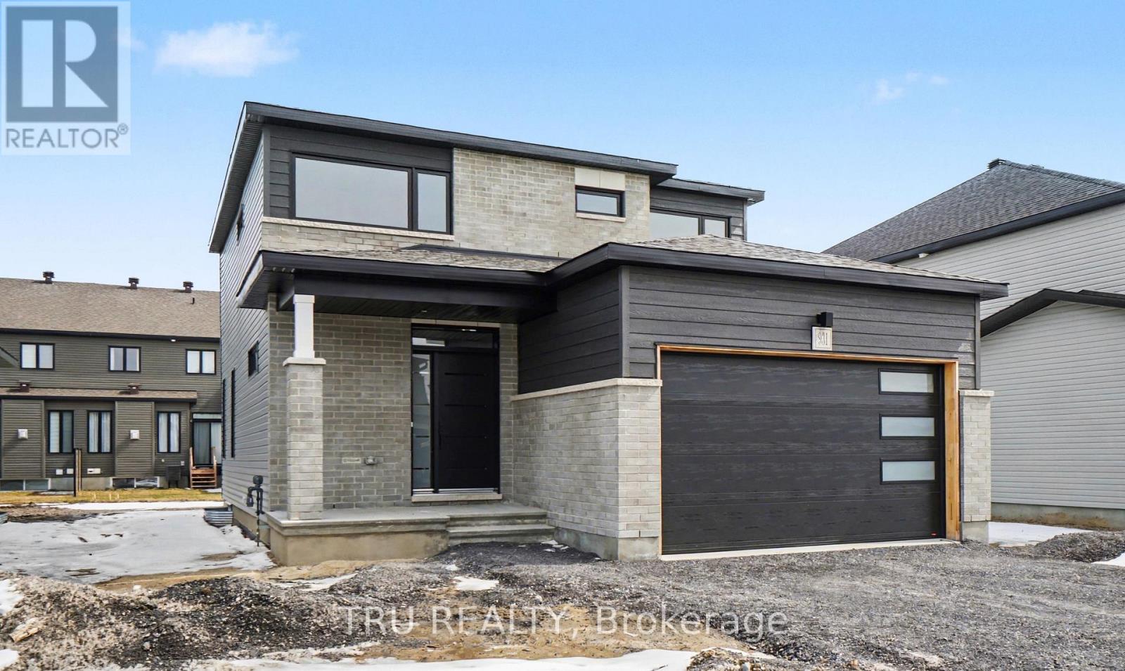 931 COLOGNE STREET - 1