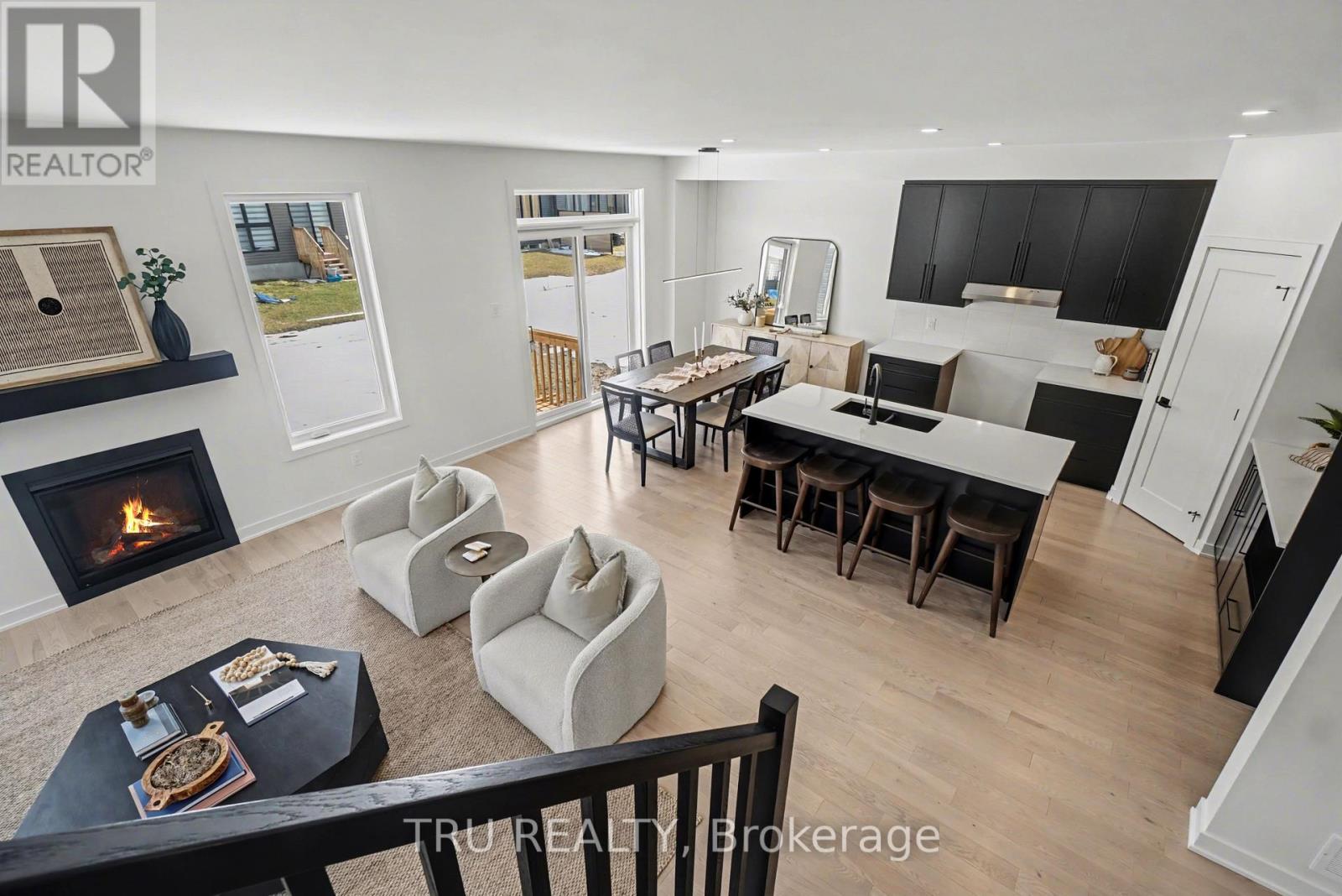 931 COLOGNE STREET — photo 13