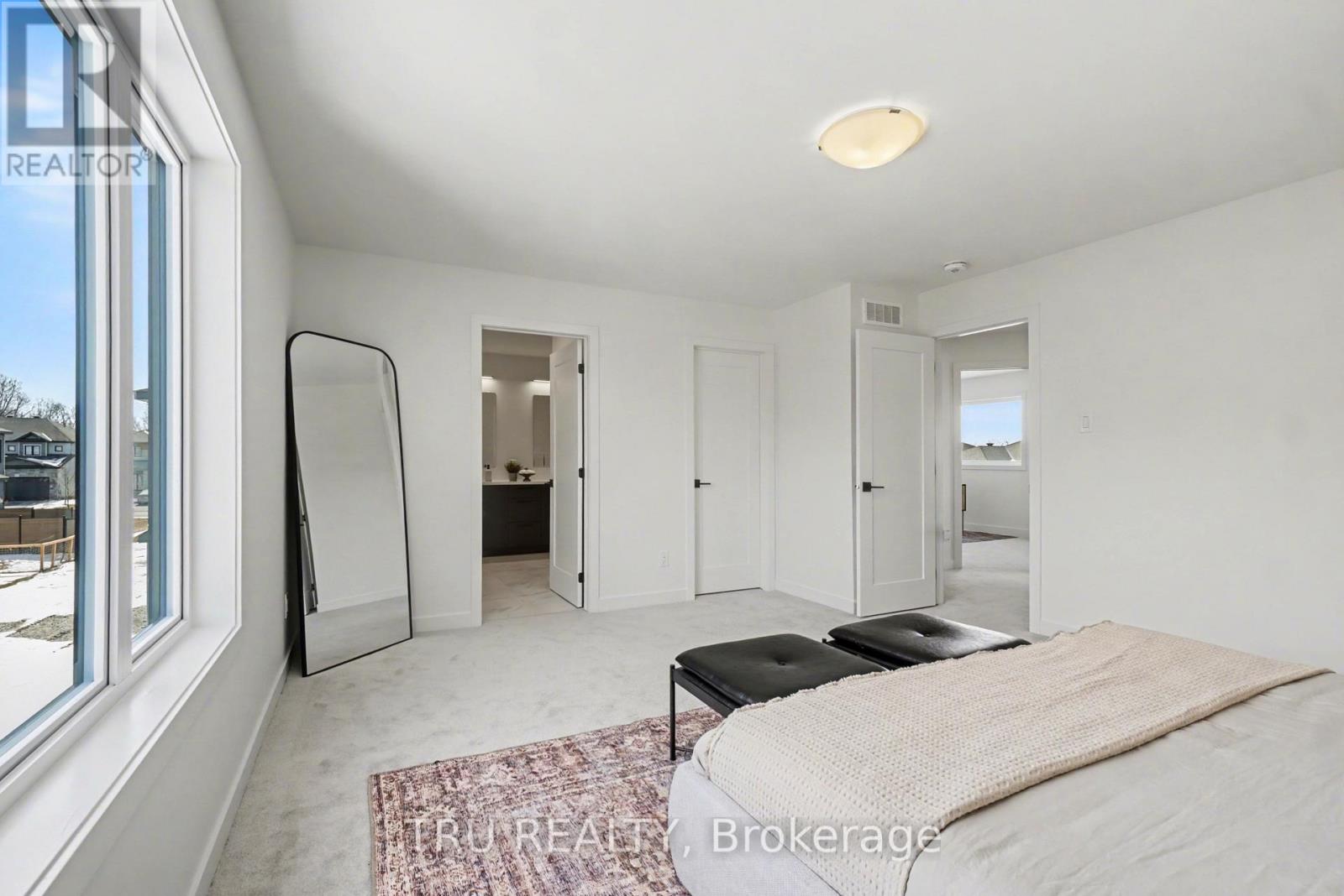 931 COLOGNE STREET — photo 14