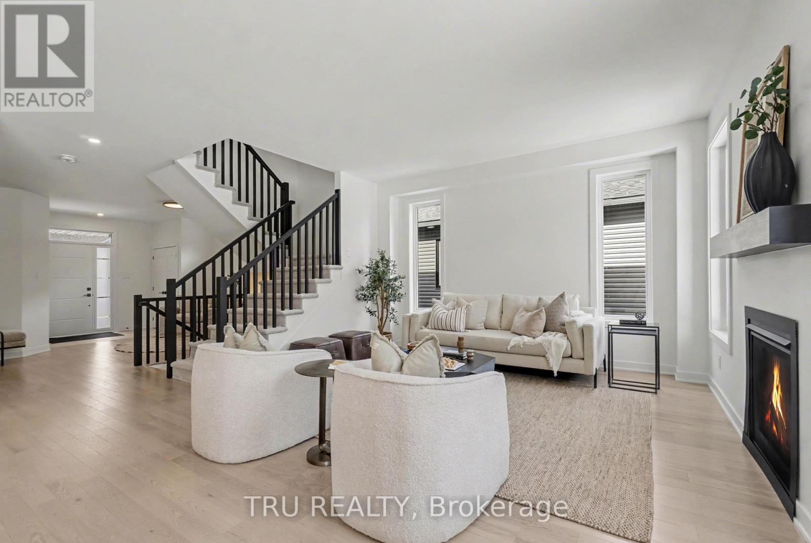 931 COLOGNE STREET - 5
